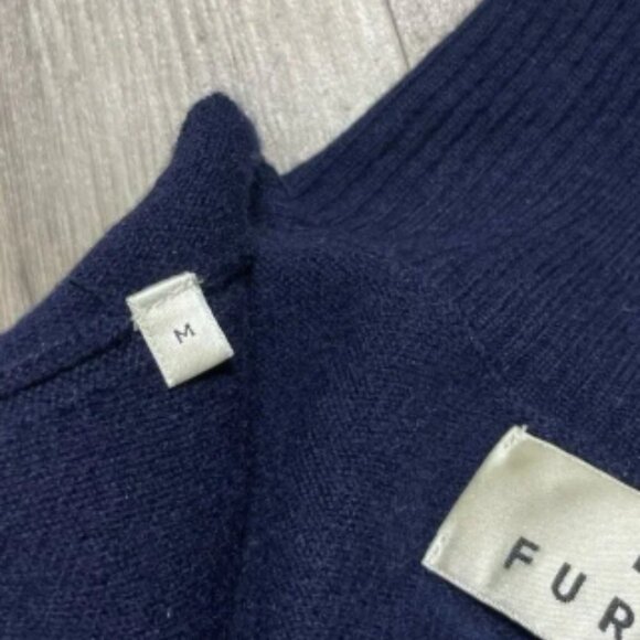 De Fursac Wool And‎ Cashmere Roll Neck Sweater Classic Navy Blue Men’s Medium - Picture 6 of 6